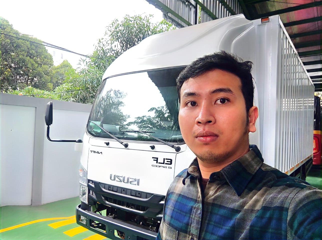RONI ISUZU PRIMA BEKASI